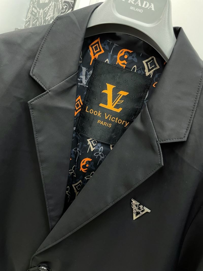 Louis Vuitton Outwear